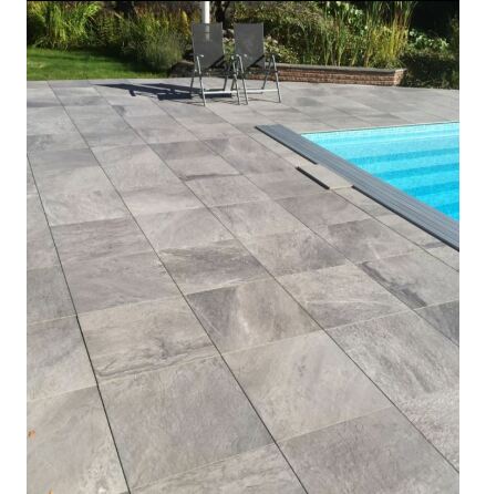 Uteklinker Kvarts Gr�